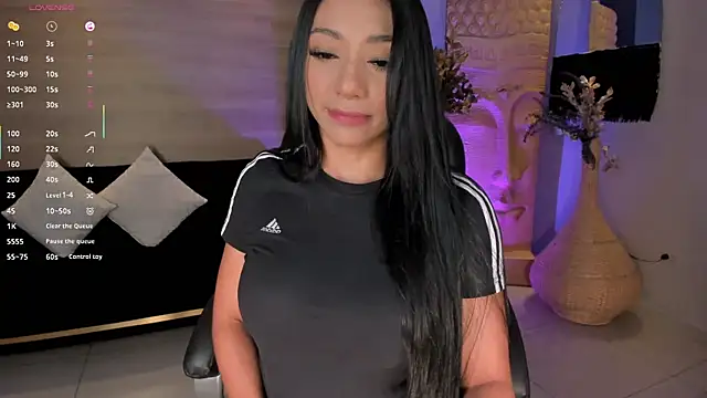 LizzHamilton   online show from September 22, 7:27 pm