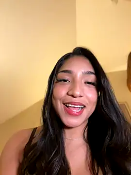 Snapshot of Bellafr chatting on December 1, 4:51 pm Bellafr online show from December 1, 4:51 pm