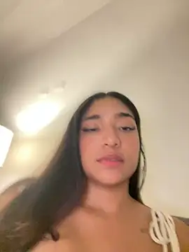 Snapshot of Bellafr chatting on January 21, 12:15 am Bellafr online show from January 21, 12:15 am