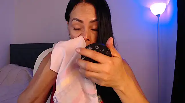 susana07 online show from February 10, 9:15 pm