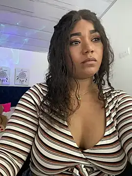 NanaRose77 online show from March 21, 4:49 am