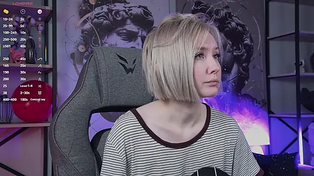 ReiYosimoto online show from February 19, 3:30 pm