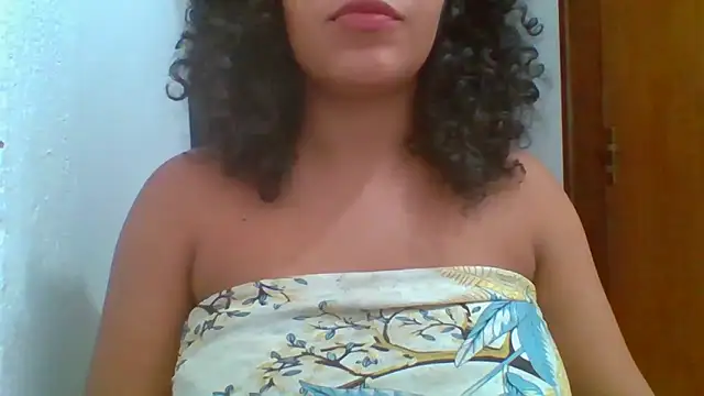 Snapshot of savanahottie chatting on March 25, 9:54 pm savanahottie online show from March 25, 9:54 pm