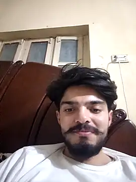 Snapshot of desi7inchisdick chatting on January 15, 8:26 pm desi7inchisdick online show from January 15, 8:26 pm