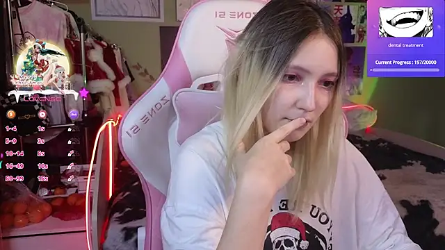 Evie Ro online show from December 24, 11:33 pm