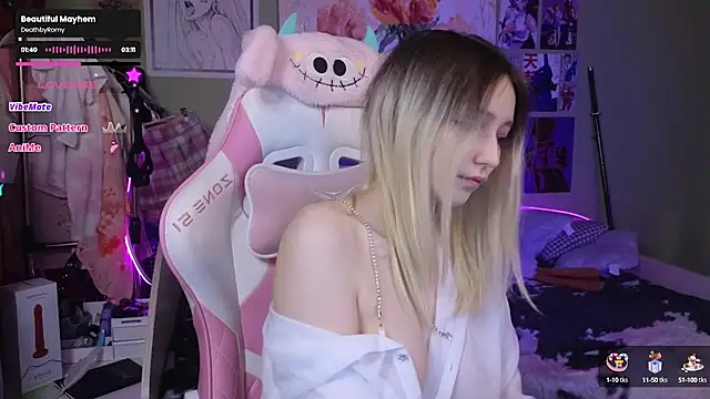 Evie Ro online show from January 13, 5:12 am