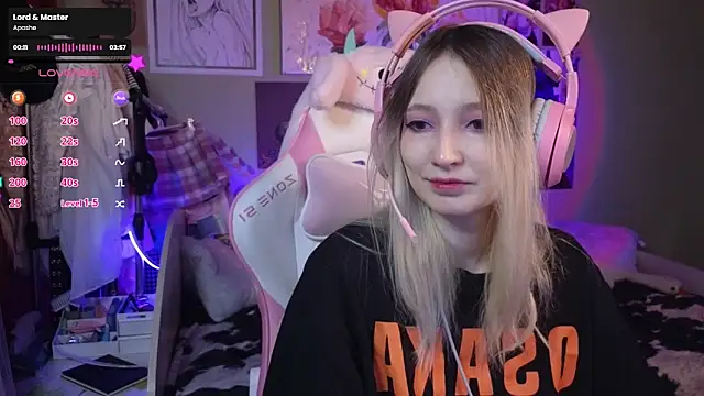 Evie Ro online show from February 4, 8:17 pm