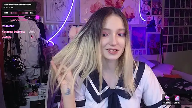 Evie Ro online show from March 12, 12:10 am