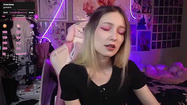 Evie Ro online show from March 22, 8:48 pm