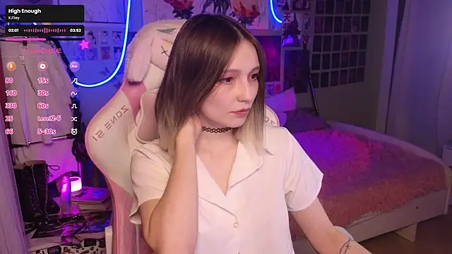 Evie Ro online show from October 17, 12:25 am