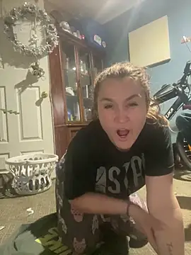 Snapshot of Addicted_Channel chatting on January 19, 11:10 pm Addicted Channel online show from January 19, 11:10 pm