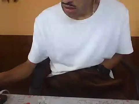 Snapshot of MisterMister45 chatting on July 3, 9:10 pm MisterMister45 online show from July 3, 9:10 pm