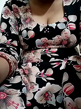 Snapshot of 09punjabi chatting on February 6, 4:31 am 09punjabi online show from February 6, 4:31 am