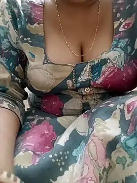 Snapshot of 09punjabi chatting on November 11, 11:10 am 09punjabi online show from November 11, 11:10 am