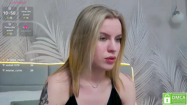 Snapshot of AmaliaBell chatting on December 20, 9:17 pm AmaliaBell online show from December 20, 9:17 pm
