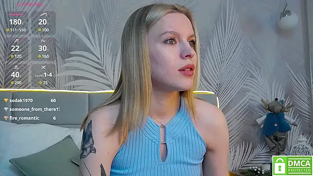 Snapshot of AmaliaBell chatting on December 21, 7:49 pm AmaliaBell online show from December 21, 7:49 pm