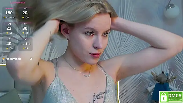 Snapshot of AmaliaBell chatting on December 25, 1:09 pm AmaliaBell online show from December 25, 1:09 pm