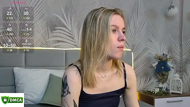 Snapshot of AmaliaBell chatting on January 4, 1:21 pm AmaliaBell online show from January 4, 1:21 pm