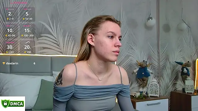 Snapshot of AmaliaBell chatting on January 15, 1:52 pm AmaliaBell online show from January 15, 1:52 pm
