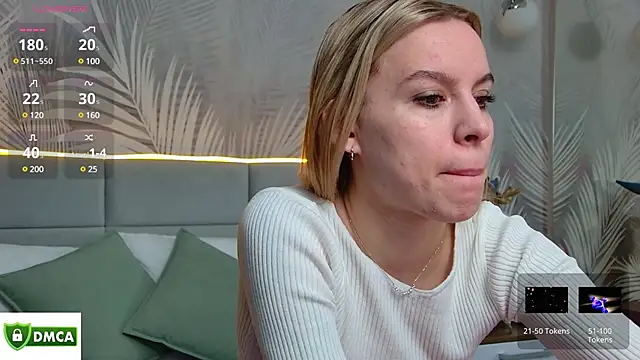 Snapshot of AmaliaBell chatting on January 16, 1:25 pm AmaliaBell online show from January 16, 1:25 pm
