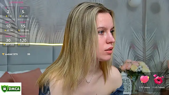 Snapshot of AmaliaBell chatting on February 18, 4:16 pm AmaliaBell online show from February 18, 4:16 pm