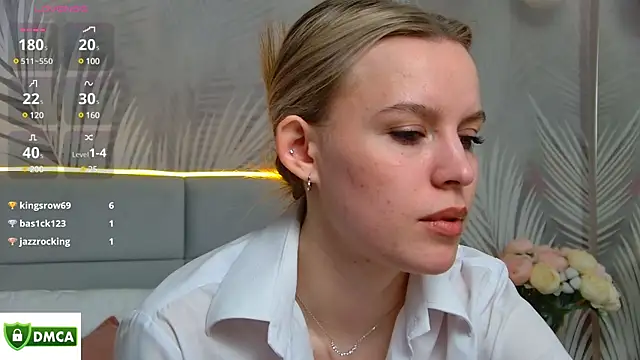 Snapshot of AmaliaBell chatting on March 6, 5:11 pm AmaliaBell online show from March 6, 5:11 pm