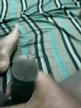 u wan me online show from December 2, 3:03 pm