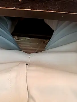 u wan me online show from March 15, 6:47 am