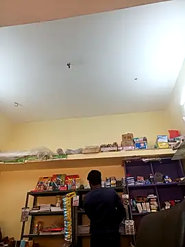 u wan me online show from November 26, 10:27 am