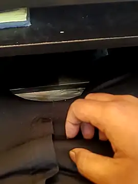 u wan me online show from March 5, 1:56 am