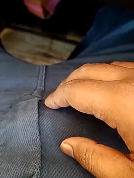 u wan me online show from March 11, 4:07 am