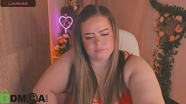 Sheila queen  online show from January 14, 2:40 am