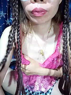   Mai-love19   online show from April 5, 10:51 pm