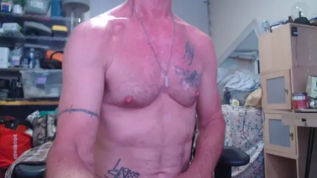 lovenoslut2 online show from November 13, 12:26 pm