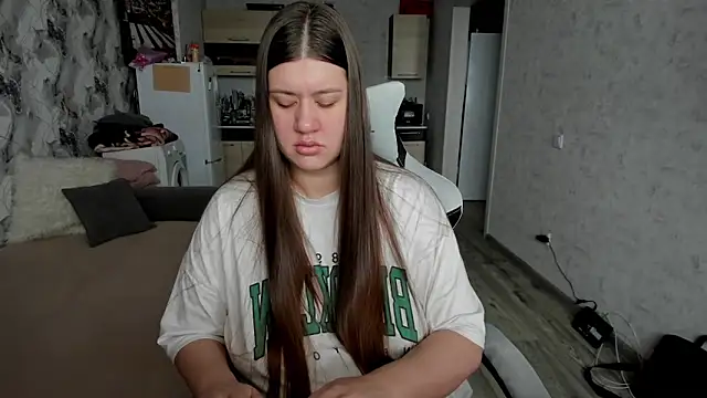 Lis Kollen online show from November 22, 4:22 am