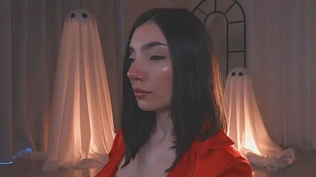 AmyArmstrong online show from October 24, 7:21 pm