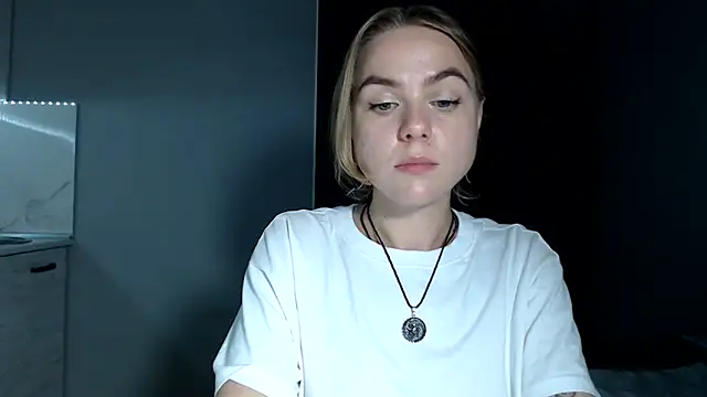 Snapshot of Sunbeam_ chatting on June 10, 9:14 pm Sunbeam online show from June 10, 9:14 pm