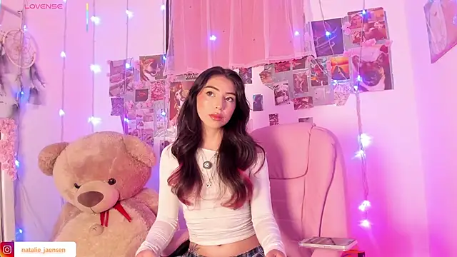 natalie jaensen online show from April 12, 4:17 am