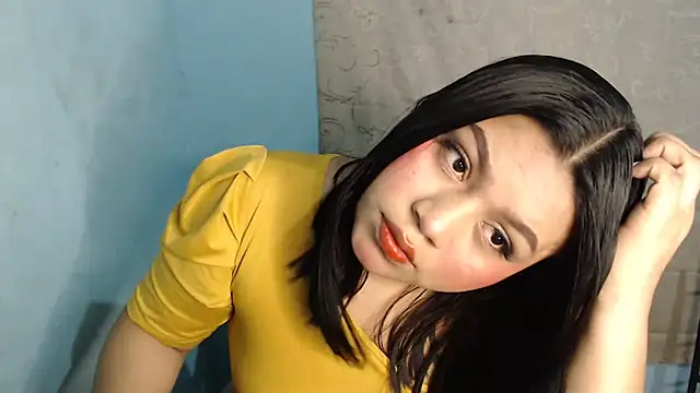 Snapshot of Candy_chloee chatting on October 11, 7:40 am Candy chloee online show from October 11, 7:40 am
