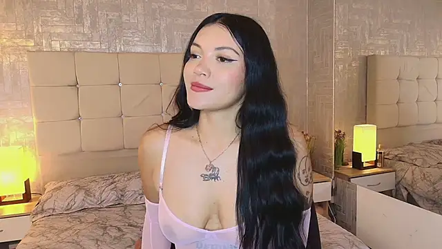 Snapshot of Baby_Venuss chatting on January 13, 9:41 am Baby Venuss online show from January 13, 9:41 am