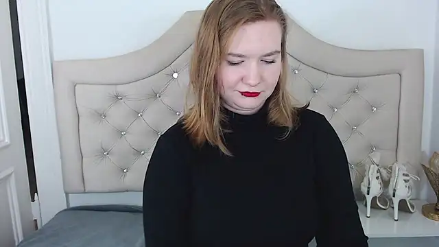 LaraDream online show from January 22, 12:06 am