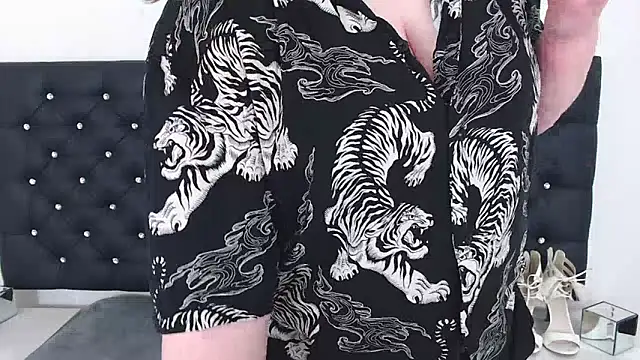 LaraDream online show from February 21, 5:56 am