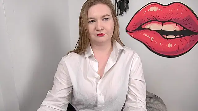 LaraDream online show from December 22, 3:20 pm