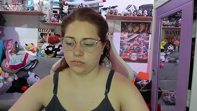 soficammy online show from April 1, 12:44 am