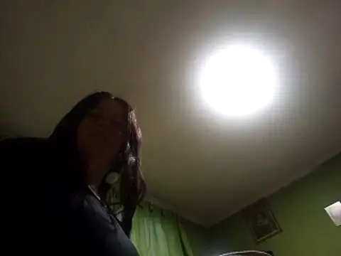 Snapshot of valeriapinter chatting on February 2, 11:20 am valeriapinter online show from February 2, 11:20 am