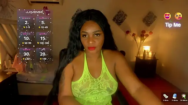 Snapshot of Miagrace chatting on July 10, 9:28 pm Miagrace online show from July 10, 9:28 pm