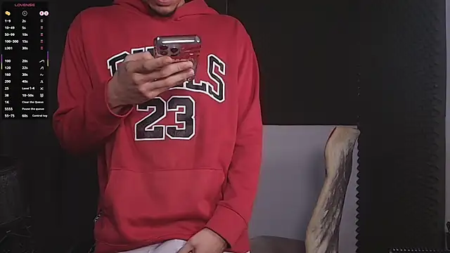 bigryann23 online show from October 10, 12:20 am